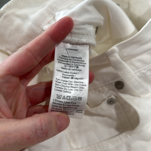 Madewell Relaxed Denim Shorts in Tile White Raw Hem High Rise Size 24 - Picture 12 of 13